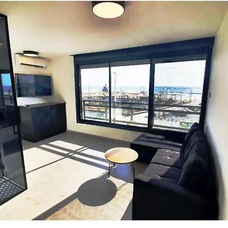 Apartmán Ryo 11 דירת נופש חדשה על חוף הים נוף לים Bat Jam Exteriér fotografie