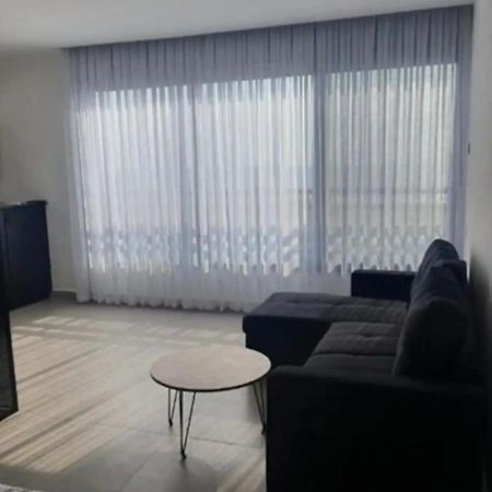 Apartmán Ryo 11 דירת נופש חדשה על חוף הים נוף לים Bat Jam Exteriér fotografie